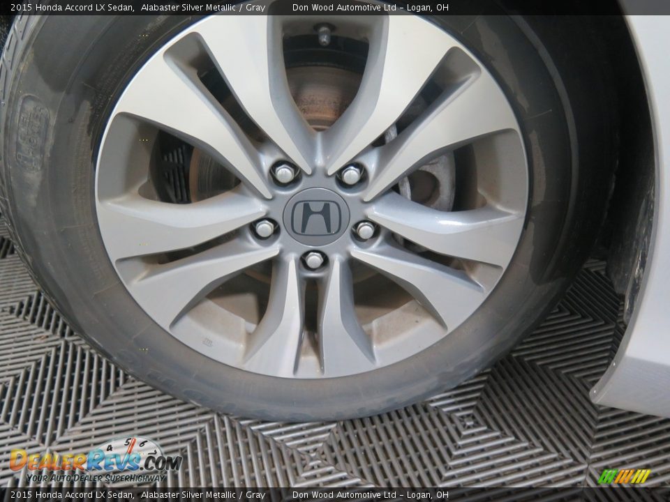 2015 Honda Accord LX Sedan Alabaster Silver Metallic / Gray Photo #23