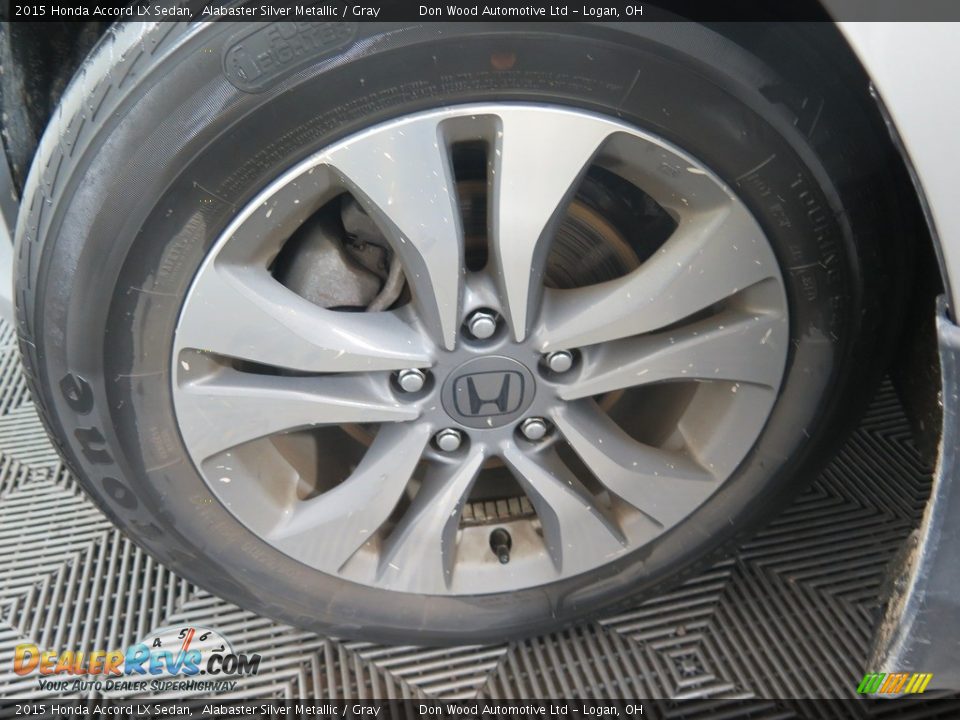 2015 Honda Accord LX Sedan Alabaster Silver Metallic / Gray Photo #26