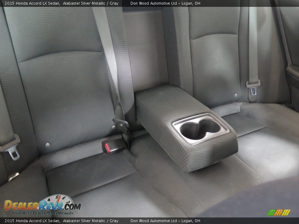 2015 Honda Accord LX Sedan Alabaster Silver Metallic / Gray Photo #34