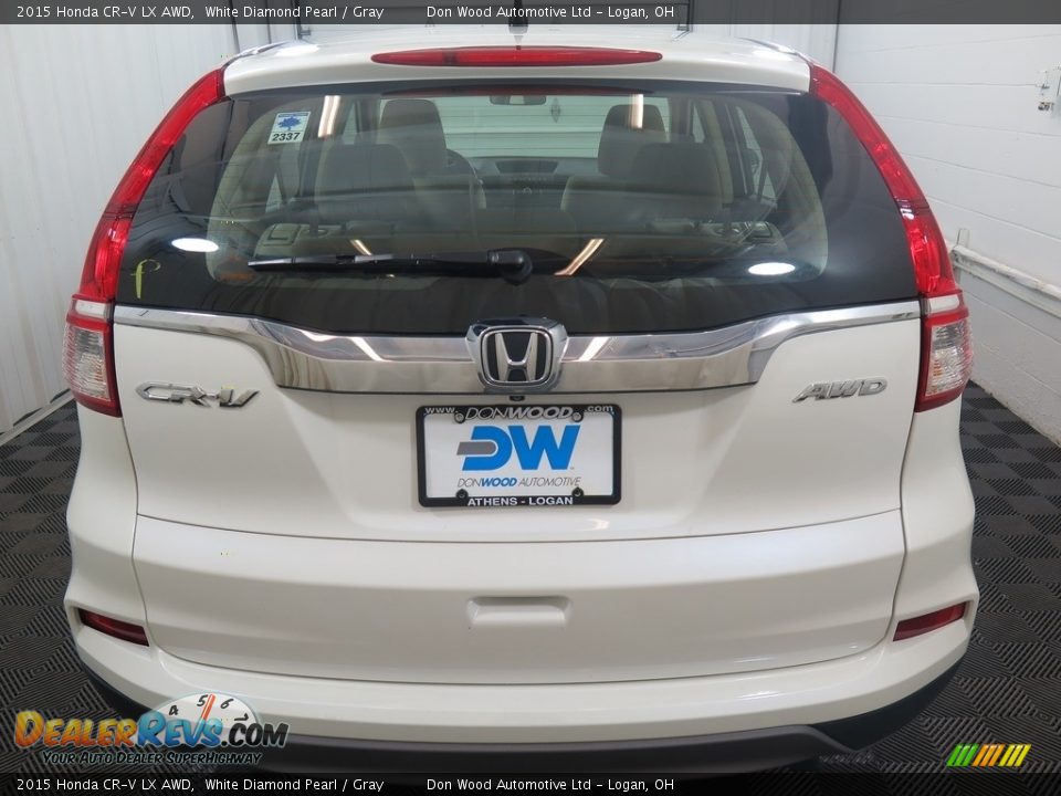 2015 Honda CR-V LX AWD White Diamond Pearl / Gray Photo #10