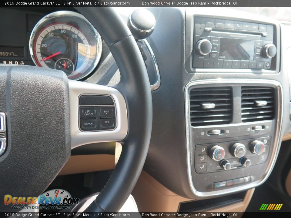 2016 Dodge Grand Caravan SE Billet Silver Metallic / Black/Sandstorm Photo #17