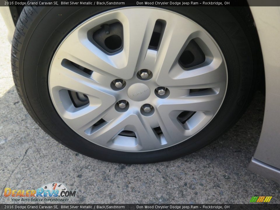 2016 Dodge Grand Caravan SE Billet Silver Metallic / Black/Sandstorm Photo #28