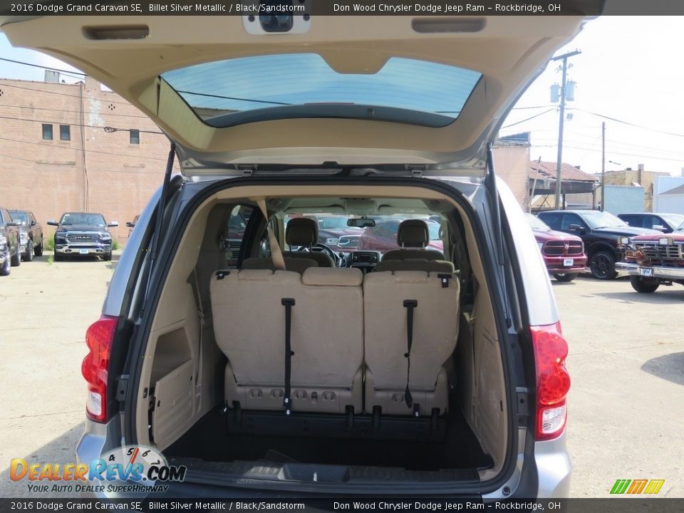 2016 Dodge Grand Caravan SE Billet Silver Metallic / Black/Sandstorm Photo #29