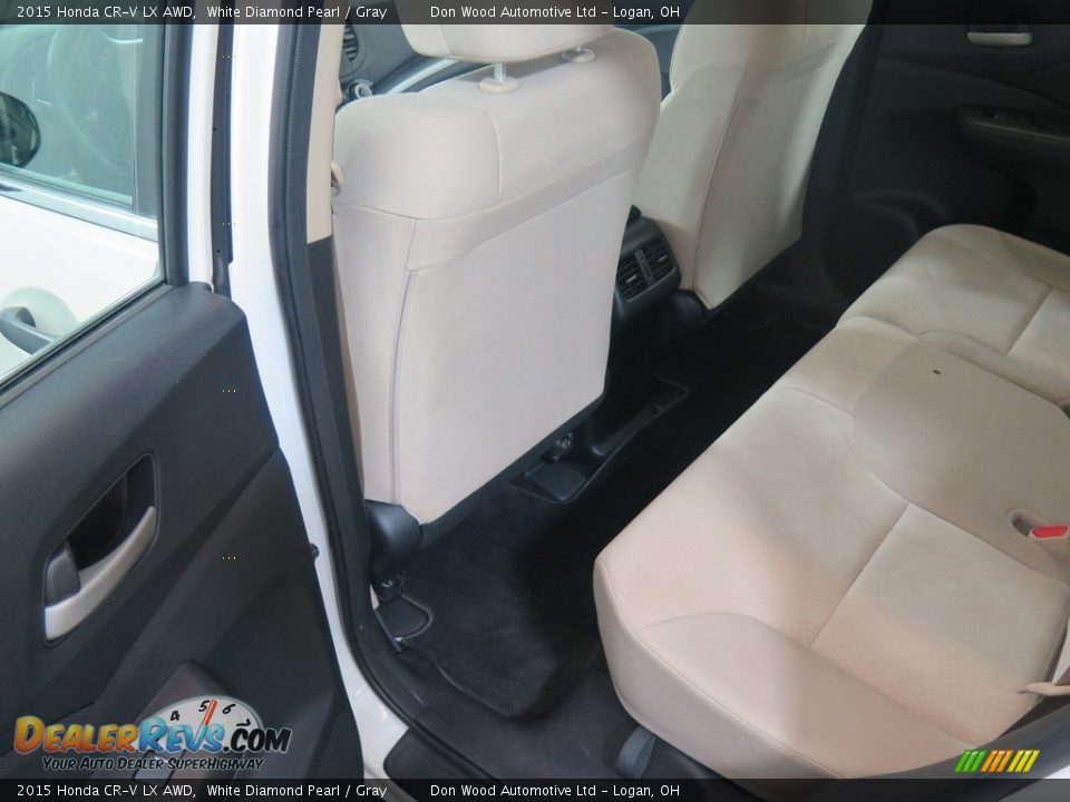 2015 Honda CR-V LX AWD White Diamond Pearl / Gray Photo #31