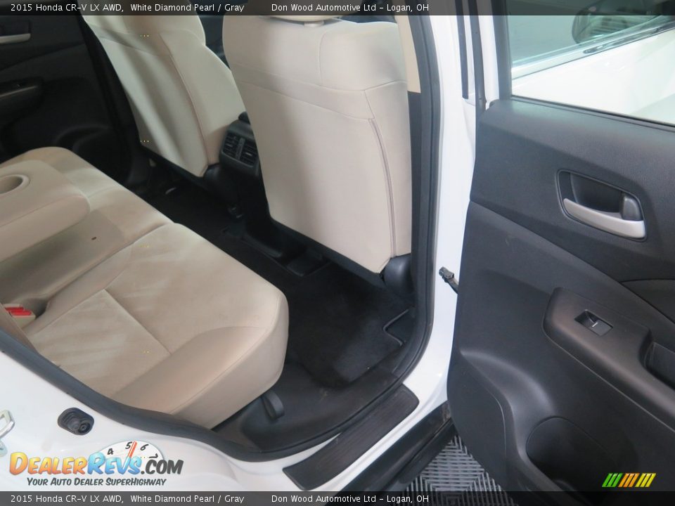 2015 Honda CR-V LX AWD White Diamond Pearl / Gray Photo #32