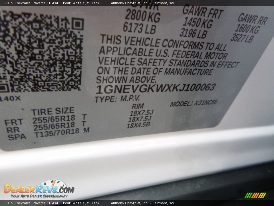 2019 Chevrolet Traverse LT AWD Pearl White / Jet Black Photo #17