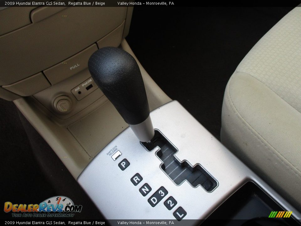 2009 Hyundai Elantra GLS Sedan Regatta Blue / Beige Photo #14