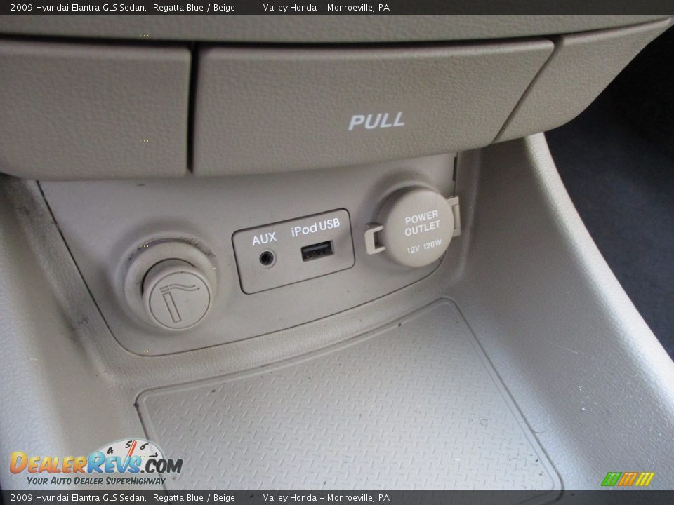 2009 Hyundai Elantra GLS Sedan Regatta Blue / Beige Photo #17