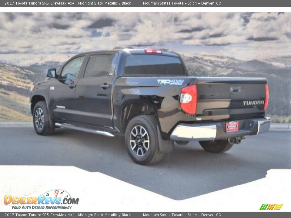 2017 Toyota Tundra SR5 CrewMax 4x4 Midnight Black Metallic / Black Photo #8