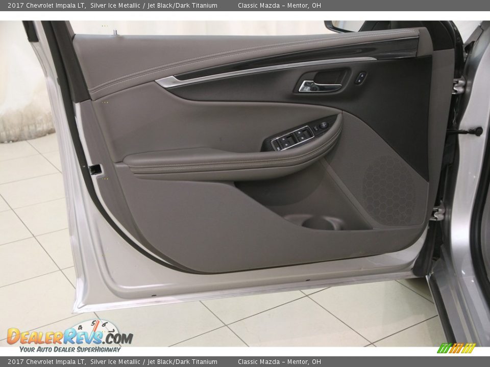 2017 Chevrolet Impala LT Silver Ice Metallic / Jet Black/Dark Titanium Photo #4