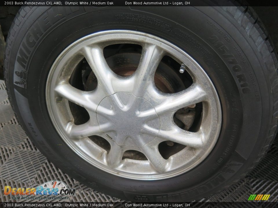 2003 Buick Rendezvous CXL AWD Olympic White / Medium Oak Photo #24
