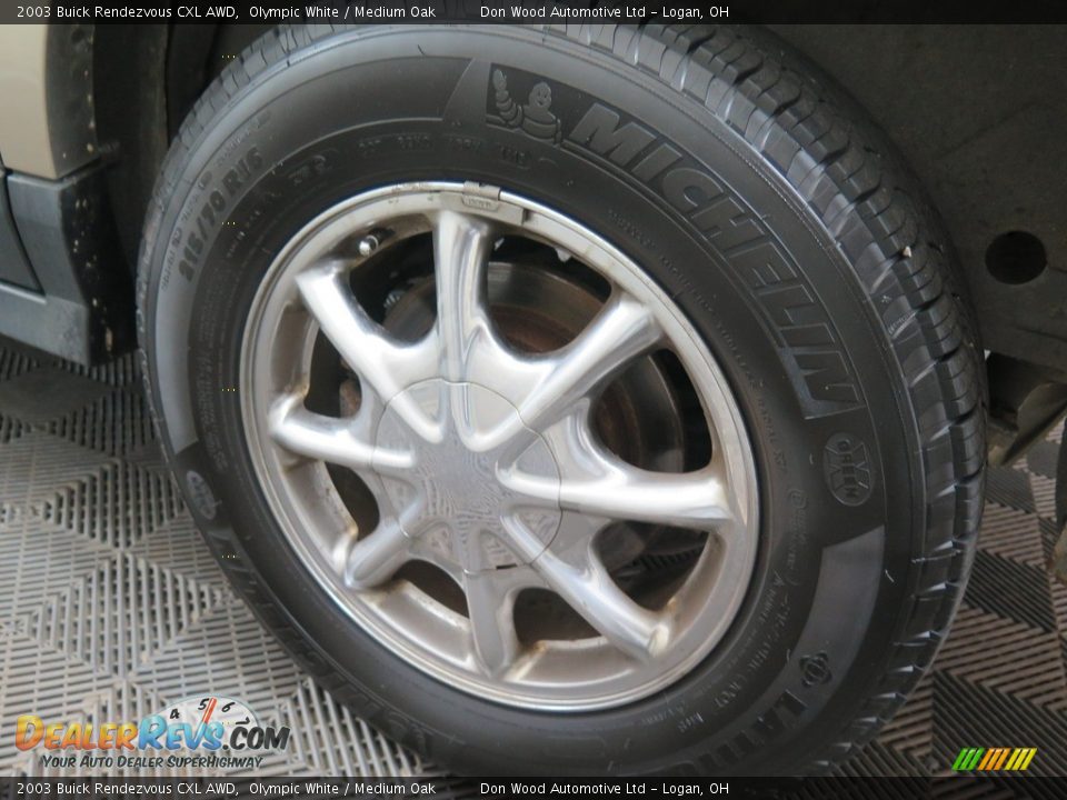 2003 Buick Rendezvous CXL AWD Olympic White / Medium Oak Photo #25