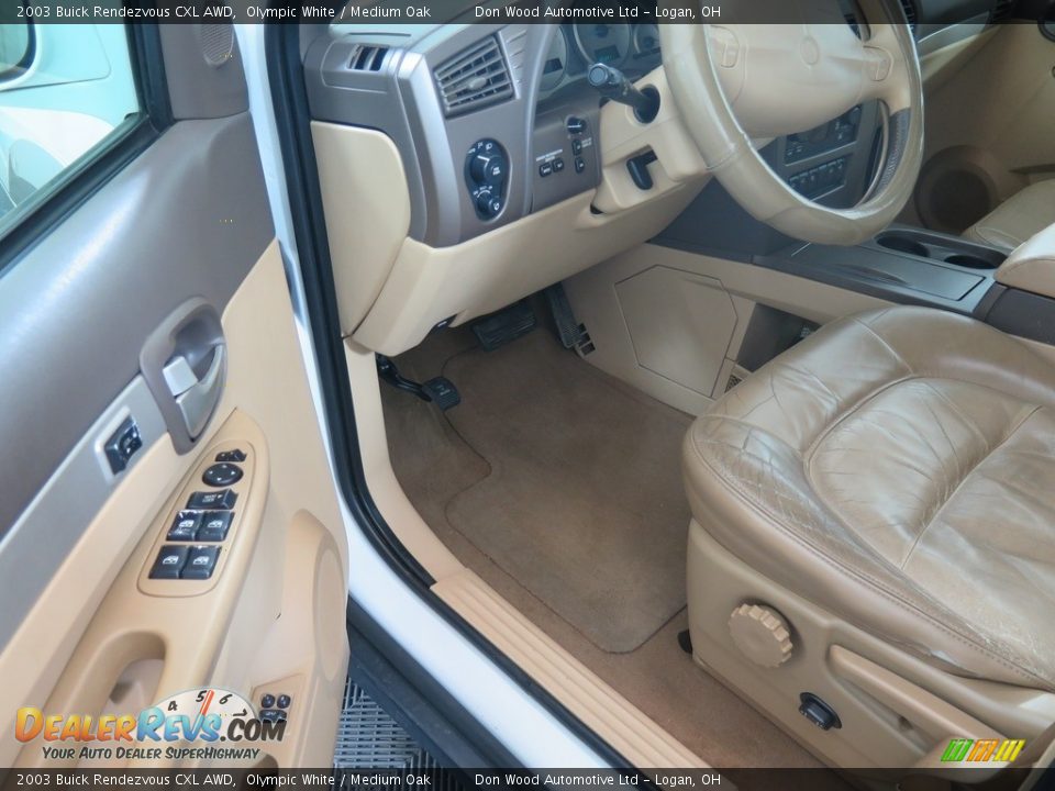 2003 Buick Rendezvous CXL AWD Olympic White / Medium Oak Photo #31