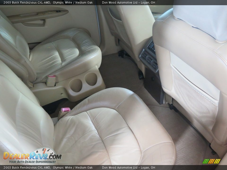 2003 Buick Rendezvous CXL AWD Olympic White / Medium Oak Photo #33