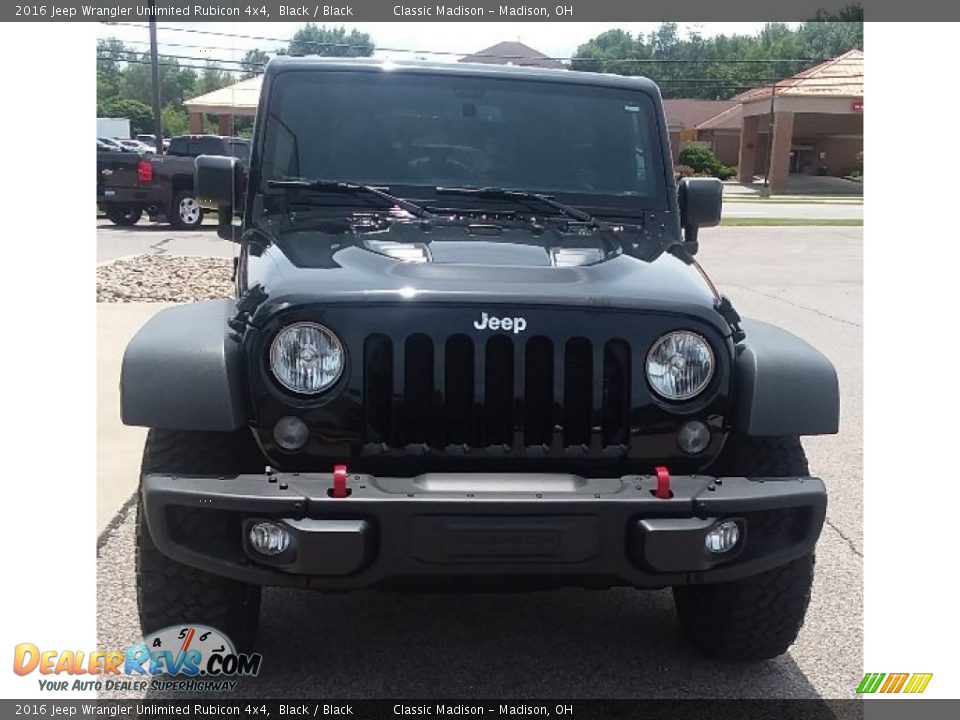 2016 Jeep Wrangler Unlimited Rubicon 4x4 Black / Black Photo #2