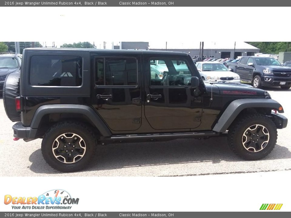2016 Jeep Wrangler Unlimited Rubicon 4x4 Black / Black Photo #3