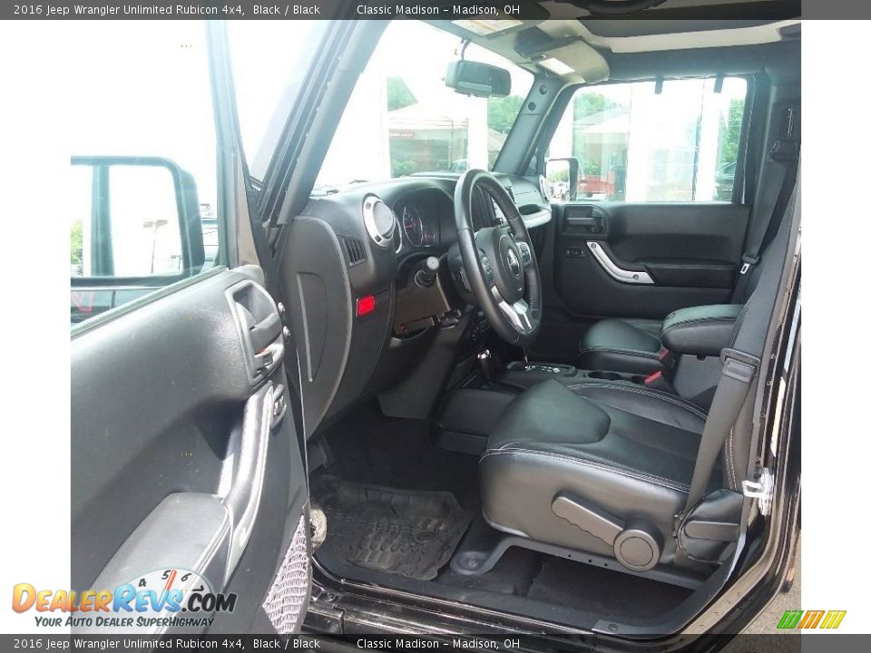 2016 Jeep Wrangler Unlimited Rubicon 4x4 Black / Black Photo #8