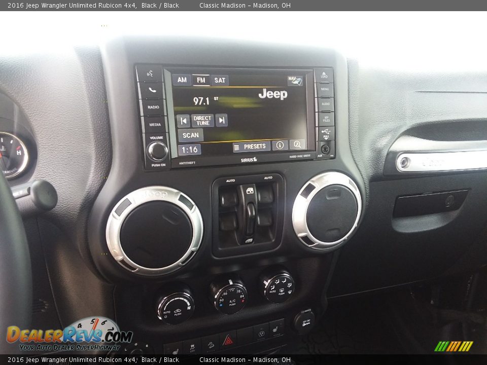 2016 Jeep Wrangler Unlimited Rubicon 4x4 Black / Black Photo #11