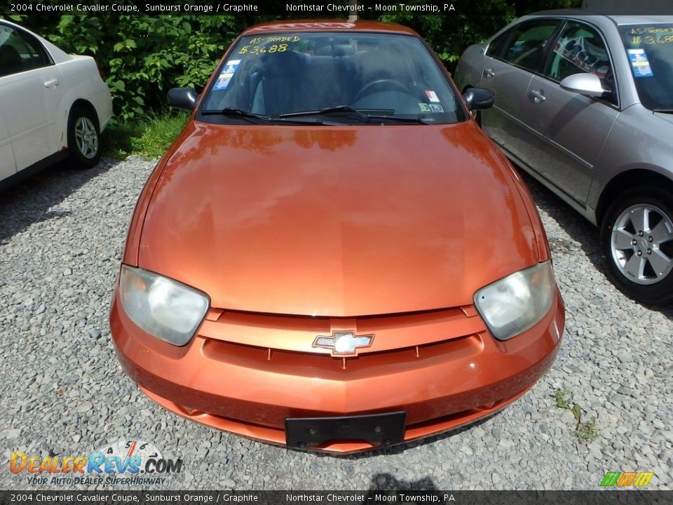 2004 Chevrolet Cavalier Coupe Sunburst Orange / Graphite Photo #6