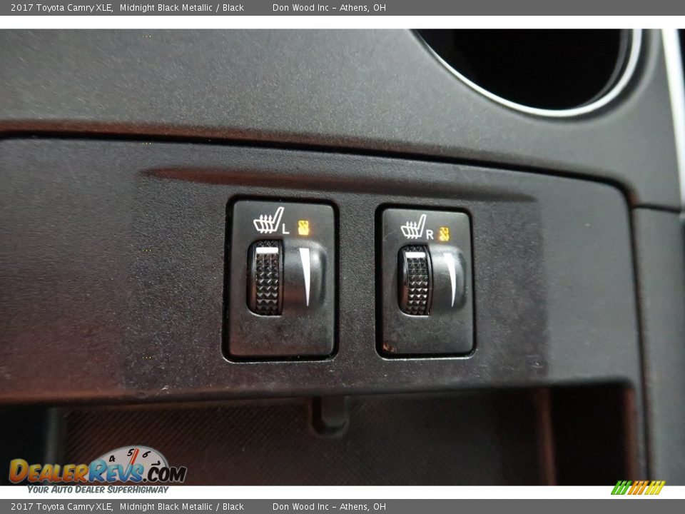 2017 Toyota Camry XLE Midnight Black Metallic / Black Photo #4