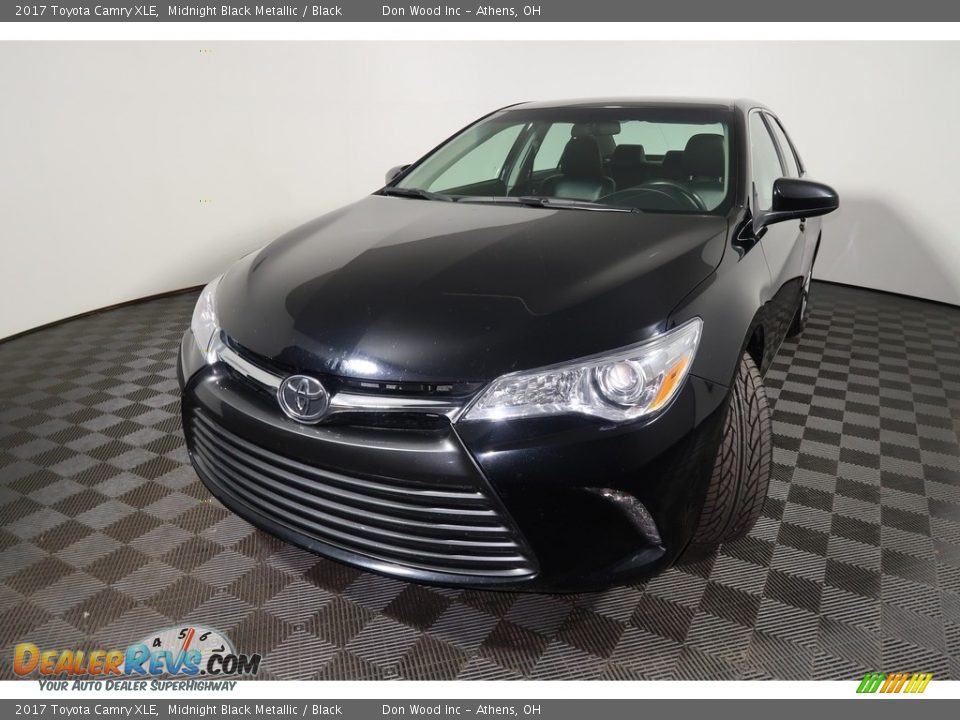 2017 Toyota Camry XLE Midnight Black Metallic / Black Photo #8
