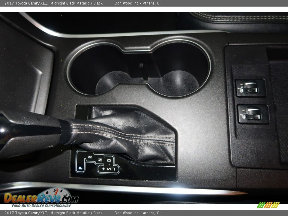 2017 Toyota Camry XLE Midnight Black Metallic / Black Photo #19