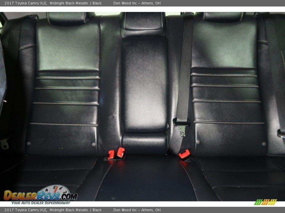 2017 Toyota Camry XLE Midnight Black Metallic / Black Photo #20