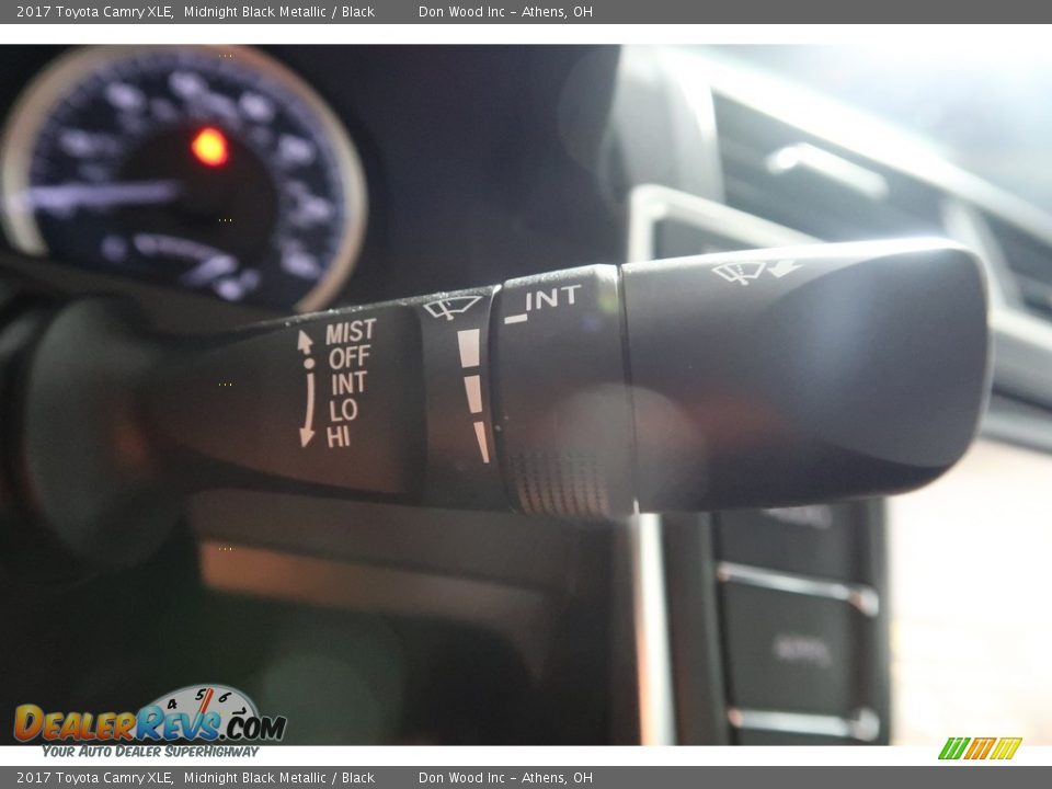 2017 Toyota Camry XLE Midnight Black Metallic / Black Photo #33