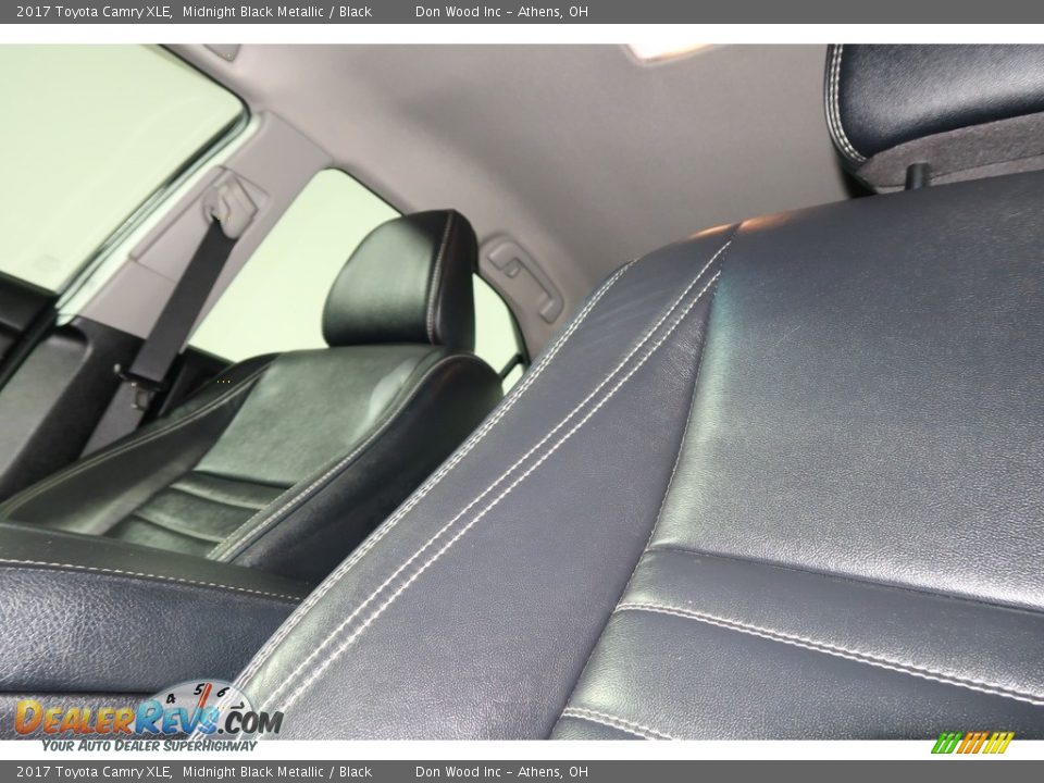 2017 Toyota Camry XLE Midnight Black Metallic / Black Photo #36