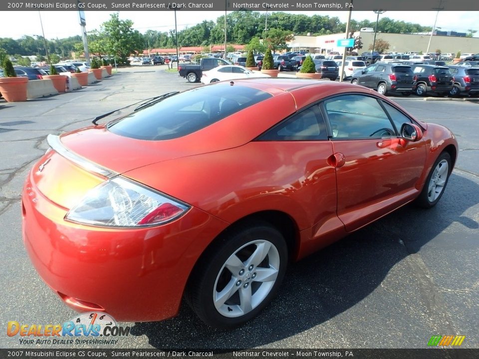 2007 Mitsubishi Eclipse GS Coupe Sunset Pearlescent / Dark Charcoal Photo #10