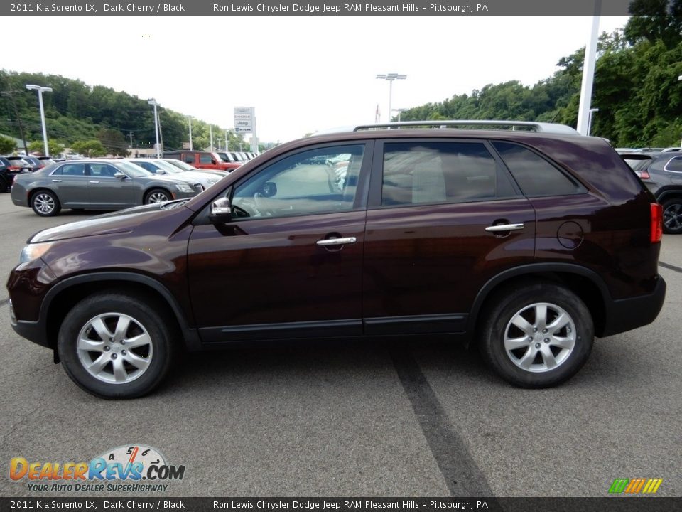 2011 Kia Sorento LX Dark Cherry / Black Photo #2