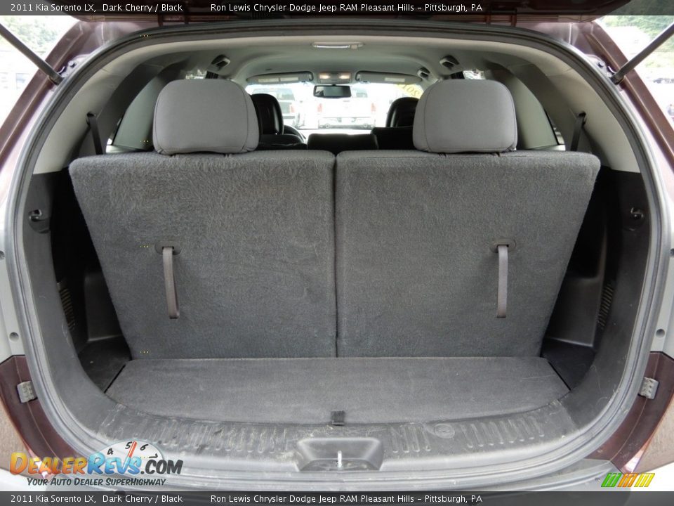 2011 Kia Sorento LX Dark Cherry / Black Photo #5