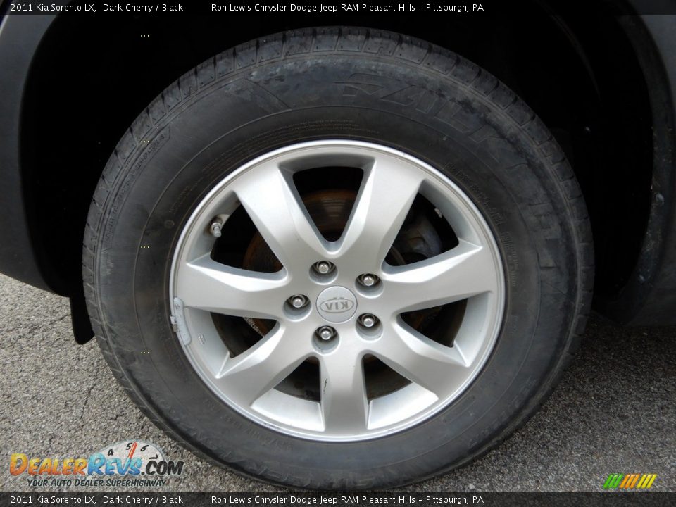 2011 Kia Sorento LX Dark Cherry / Black Photo #10