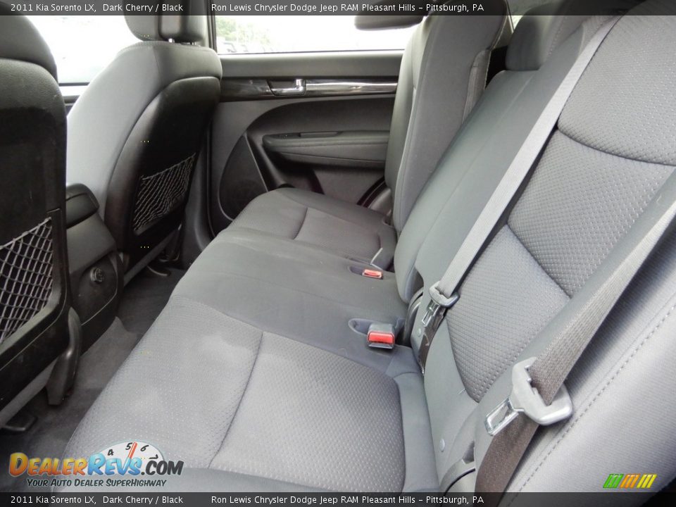 2011 Kia Sorento LX Dark Cherry / Black Photo #12
