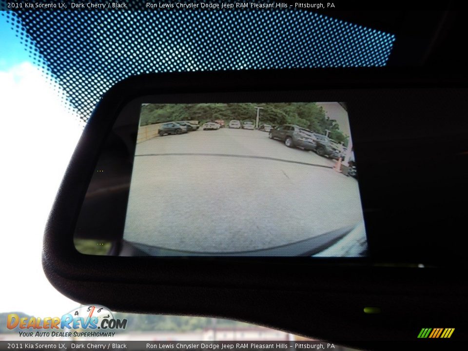 2011 Kia Sorento LX Dark Cherry / Black Photo #17