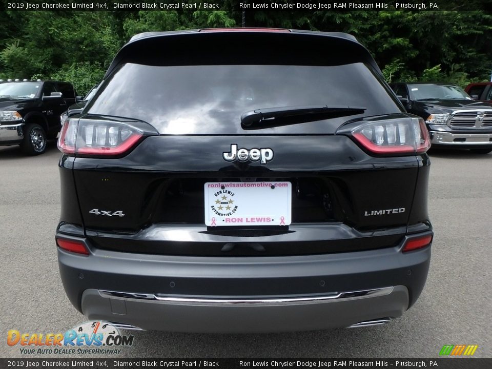 2019 Jeep Cherokee Limited 4x4 Diamond Black Crystal Pearl / Black Photo #4