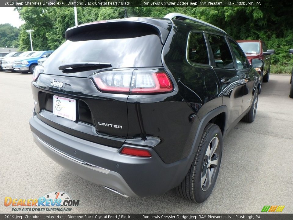 2019 Jeep Cherokee Limited 4x4 Diamond Black Crystal Pearl / Black Photo #5