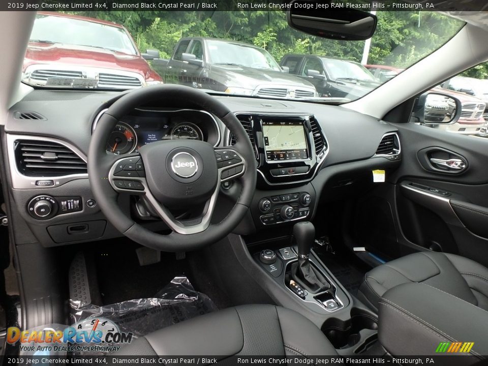 2019 Jeep Cherokee Limited 4x4 Diamond Black Crystal Pearl / Black Photo #12