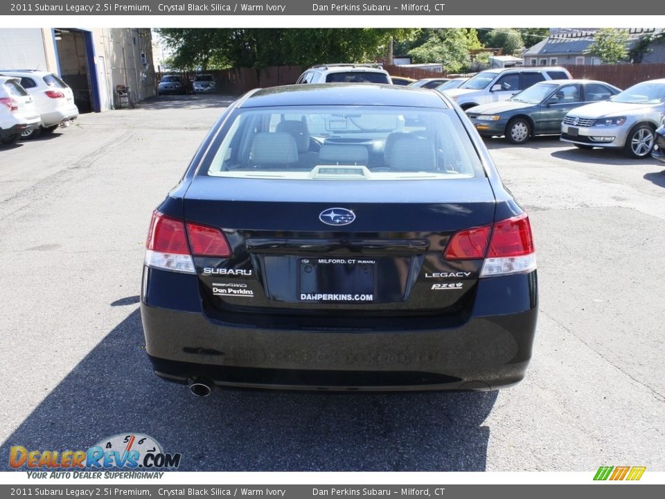 2011 Subaru Legacy 2.5i Premium Crystal Black Silica / Warm Ivory Photo #7
