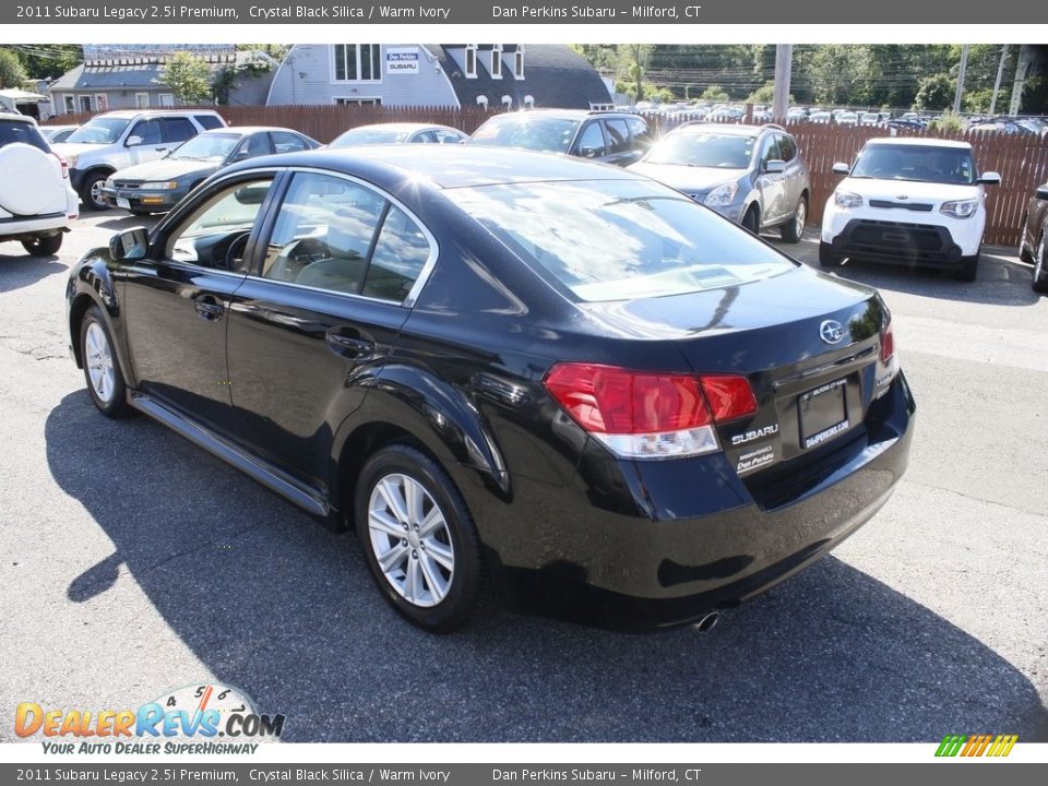 2011 Subaru Legacy 2.5i Premium Crystal Black Silica / Warm Ivory Photo #10