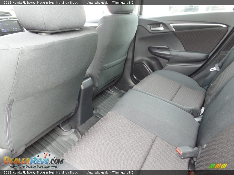 2018 Honda Fit Sport Modern Steel Metallic / Black Photo #12