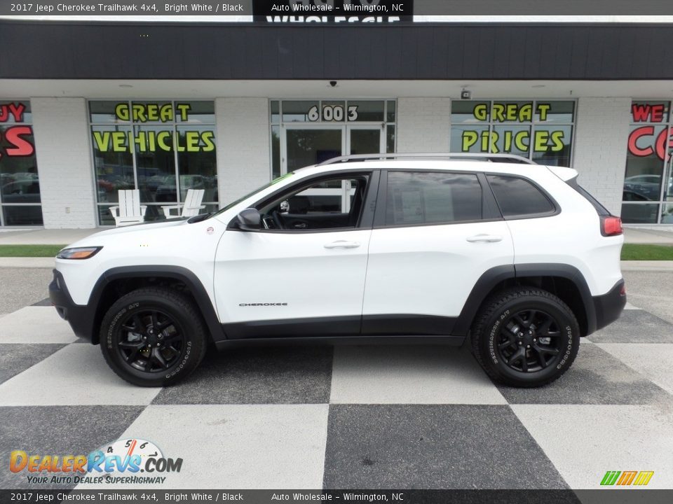 2017 Jeep Cherokee Trailhawk 4x4 Bright White / Black Photo #1