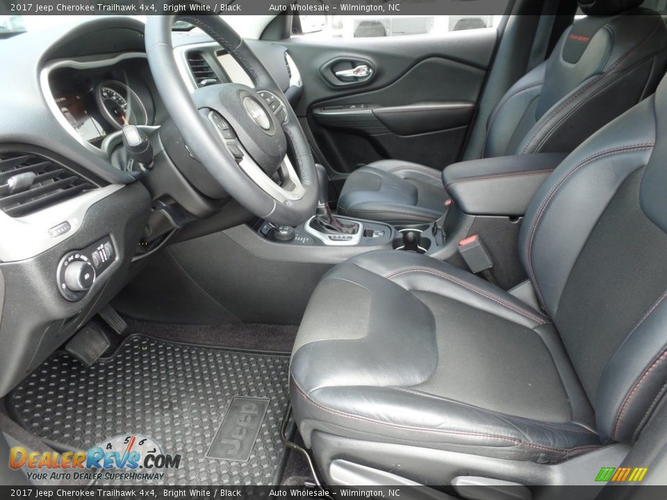 2017 Jeep Cherokee Trailhawk 4x4 Bright White / Black Photo #11