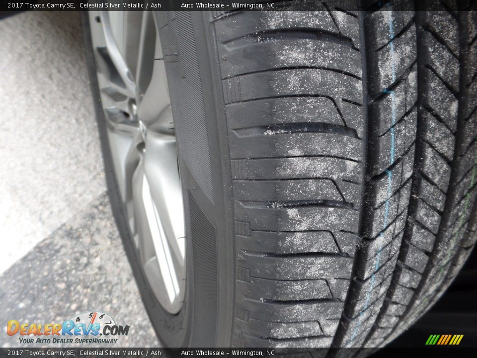 2017 Toyota Camry SE Celestial Silver Metallic / Ash Photo #9