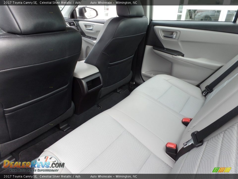 2017 Toyota Camry SE Celestial Silver Metallic / Ash Photo #12