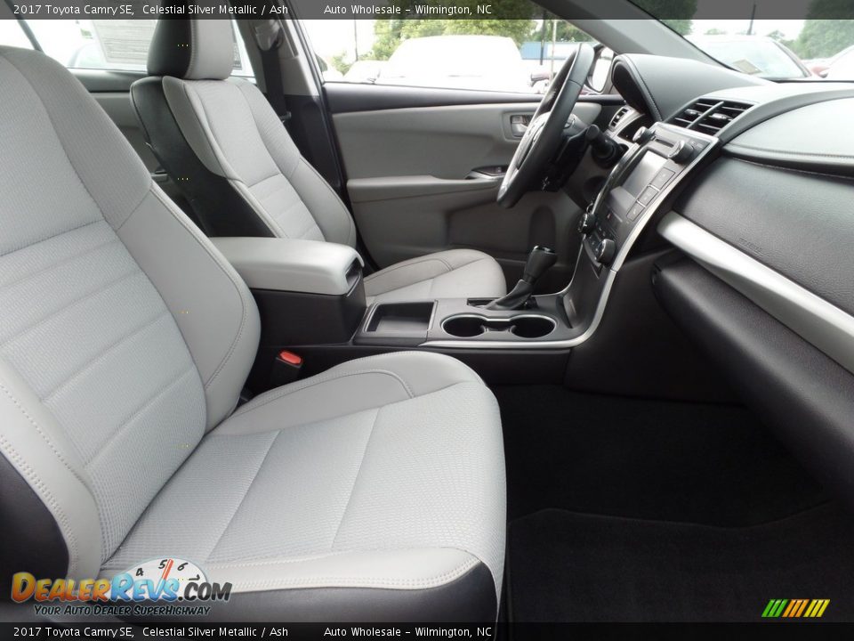 2017 Toyota Camry SE Celestial Silver Metallic / Ash Photo #13