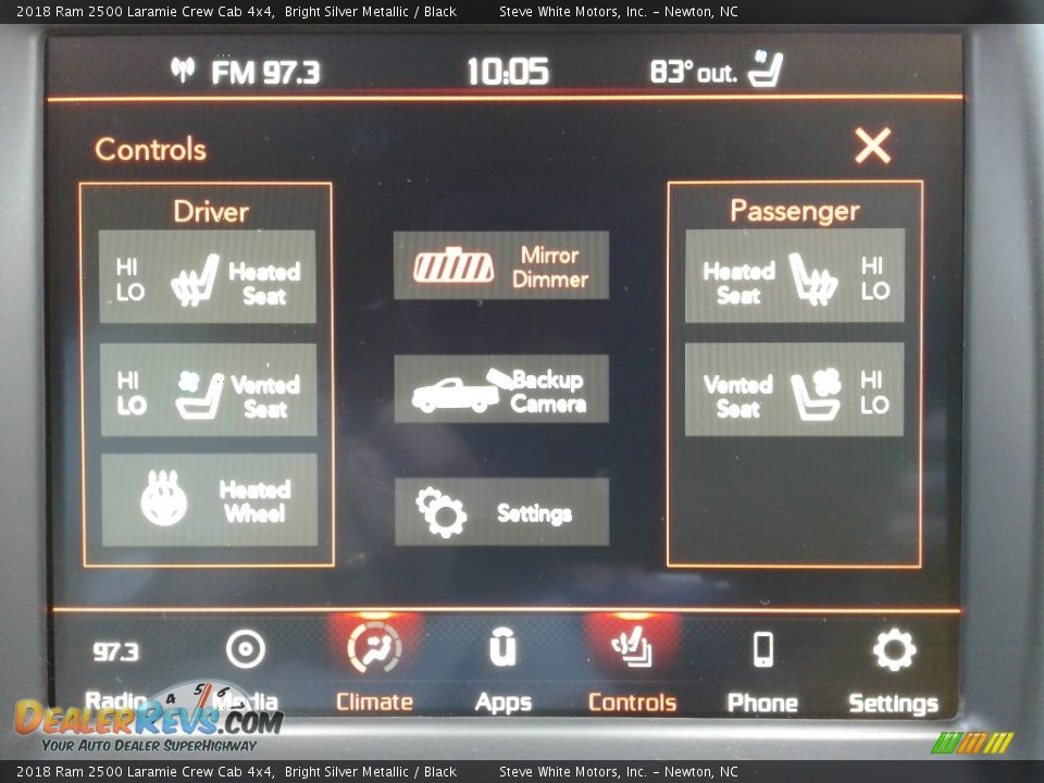 2018 Ram 2500 Laramie Crew Cab 4x4 Bright Silver Metallic / Black Photo #25