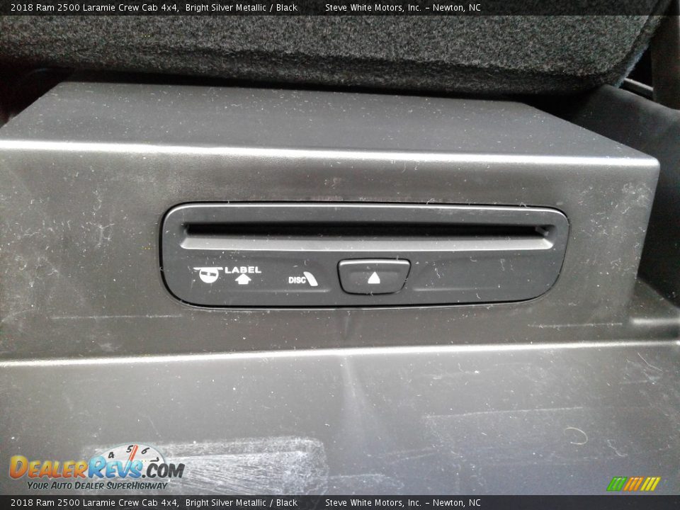 2018 Ram 2500 Laramie Crew Cab 4x4 Bright Silver Metallic / Black Photo #27