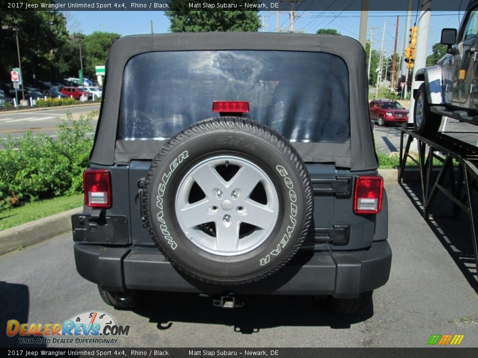 2017 Jeep Wrangler Unlimited Sport 4x4 Rhino / Black Photo #5