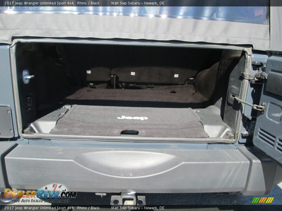 2017 Jeep Wrangler Unlimited Sport 4x4 Rhino / Black Photo #15